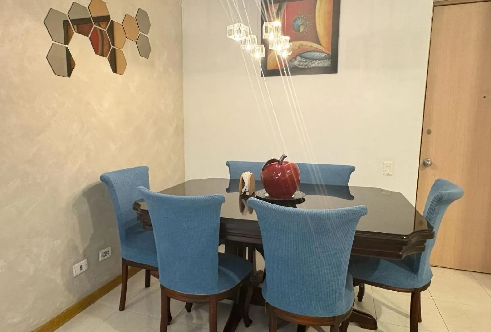 Aparment In Medellin - Pet-Friendly -Parking Apartment