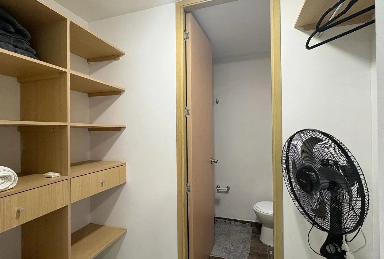 Aparment In Medellin - Pet-Friendly -Parking Apartment