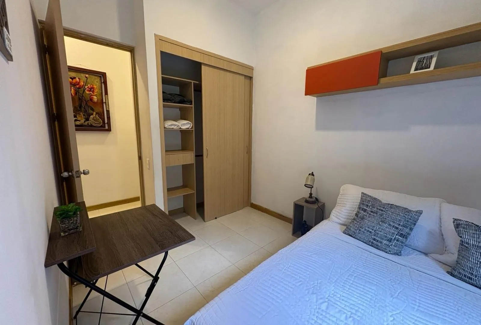 Aparment In Medellin - Pet-Friendly -Parking Apartment 0*,  Colombia