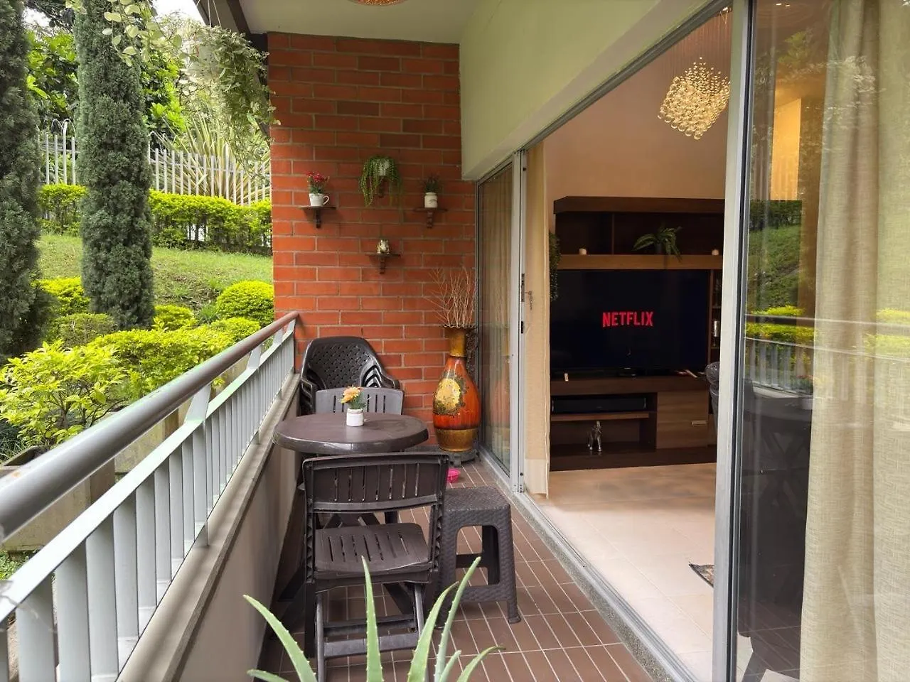 Aparment In Medellin - Pet-Friendly -Parking Apartment
